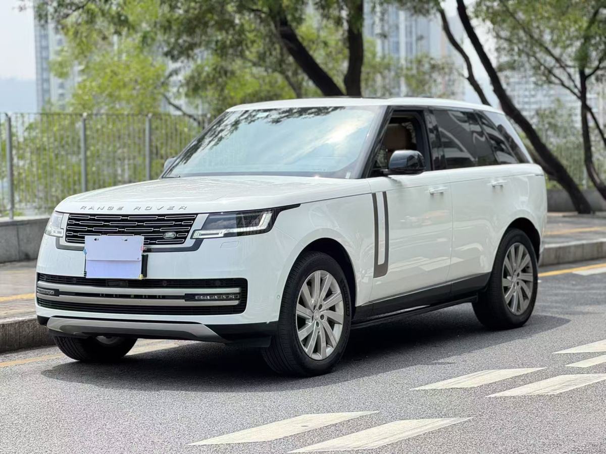 路虎 攬勝  2024款 3.0 L6 360PS 盛世版圖片