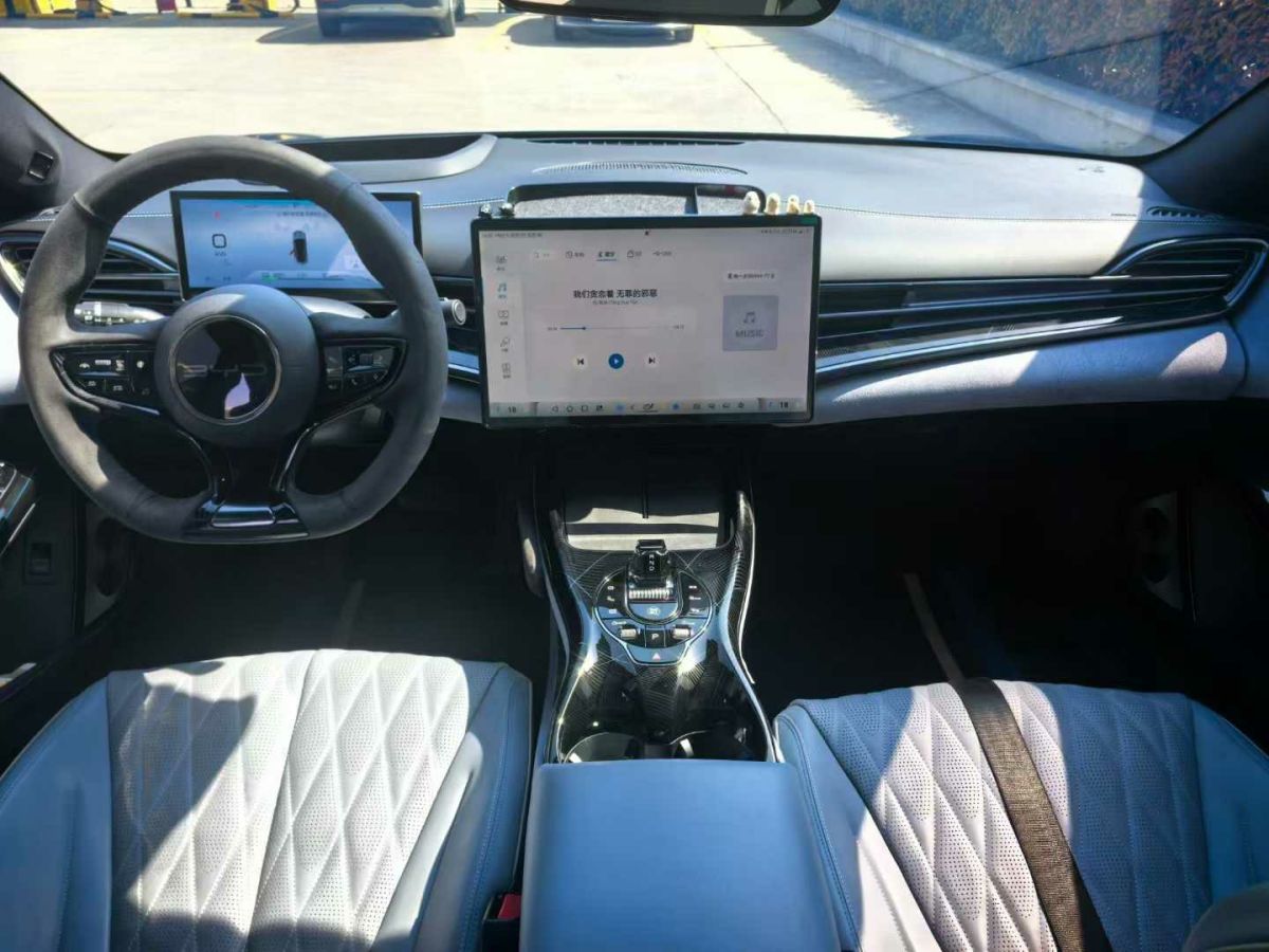比亞迪 海豹  2022款 700km 長(zhǎng)續(xù)航后驅(qū)版圖片