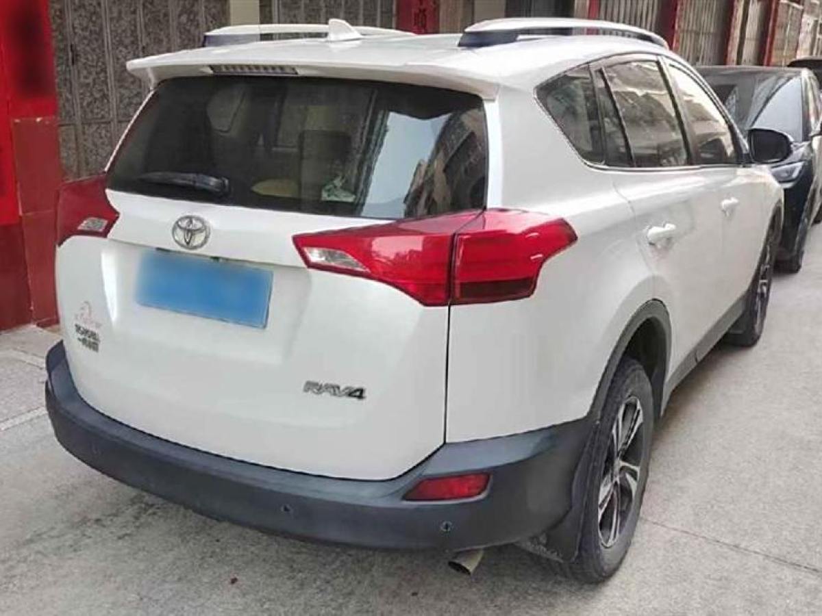 豐田 RAV4榮放  2015款 2.0L CVT兩驅(qū)都市版圖片