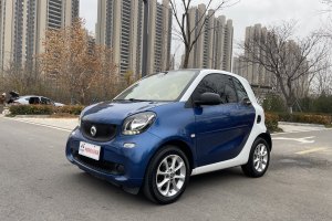 fortwo smart 1.0L 52千瓦硬頂靈動版