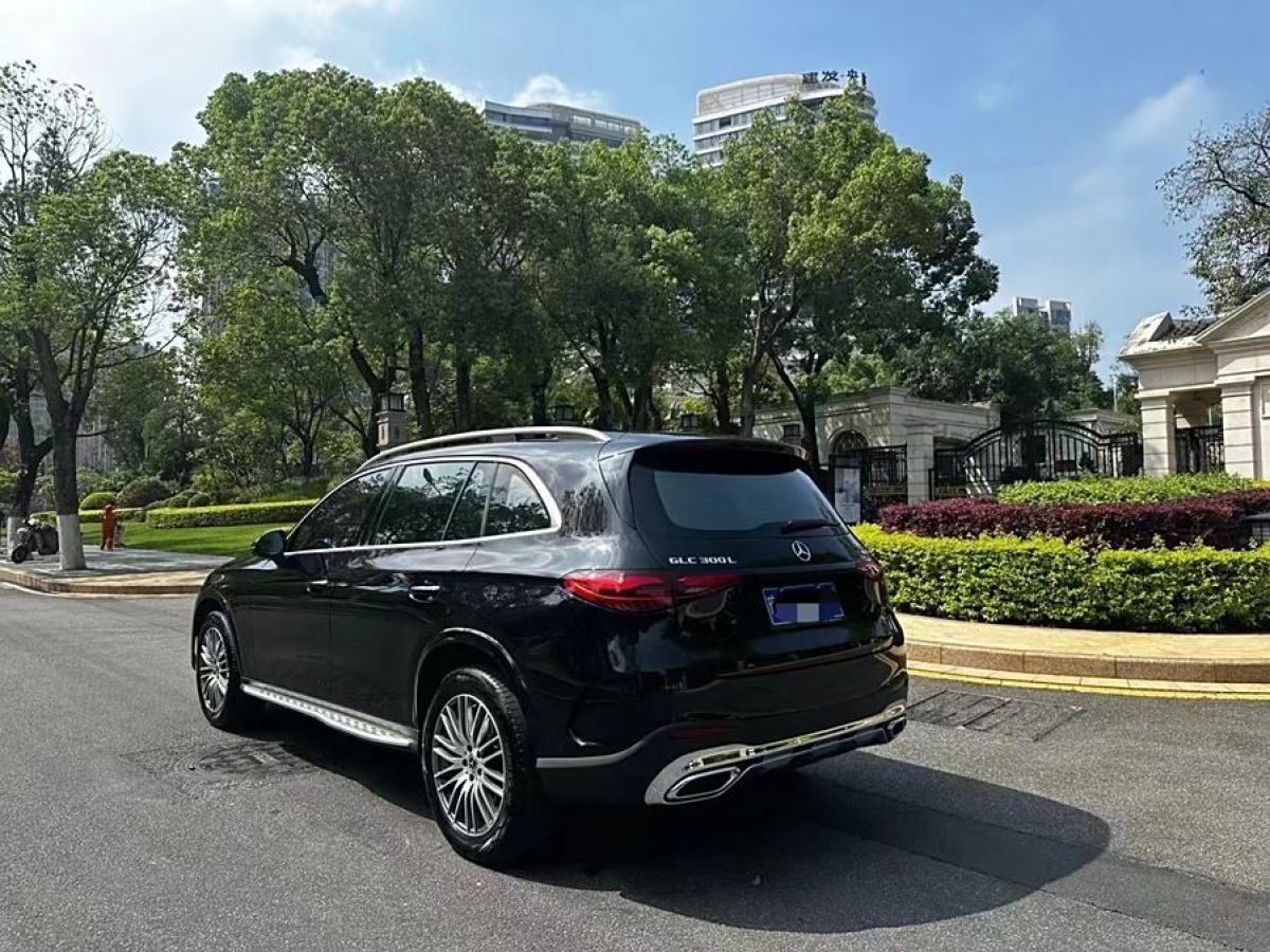 奔馳 奔馳GLC  2024款 改款 GLC 300 L 4MATIC 動感型 5座圖片