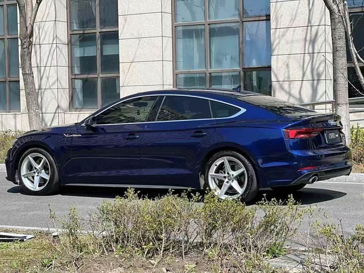 2019年6月奧迪 奧迪A5  2019款 Sportback 40 TFSI 時(shí)尚型