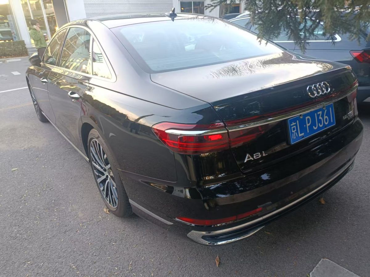 奧迪 奧迪A8  2023款 A8L 55 TFSI quattro 旗艦型圖片