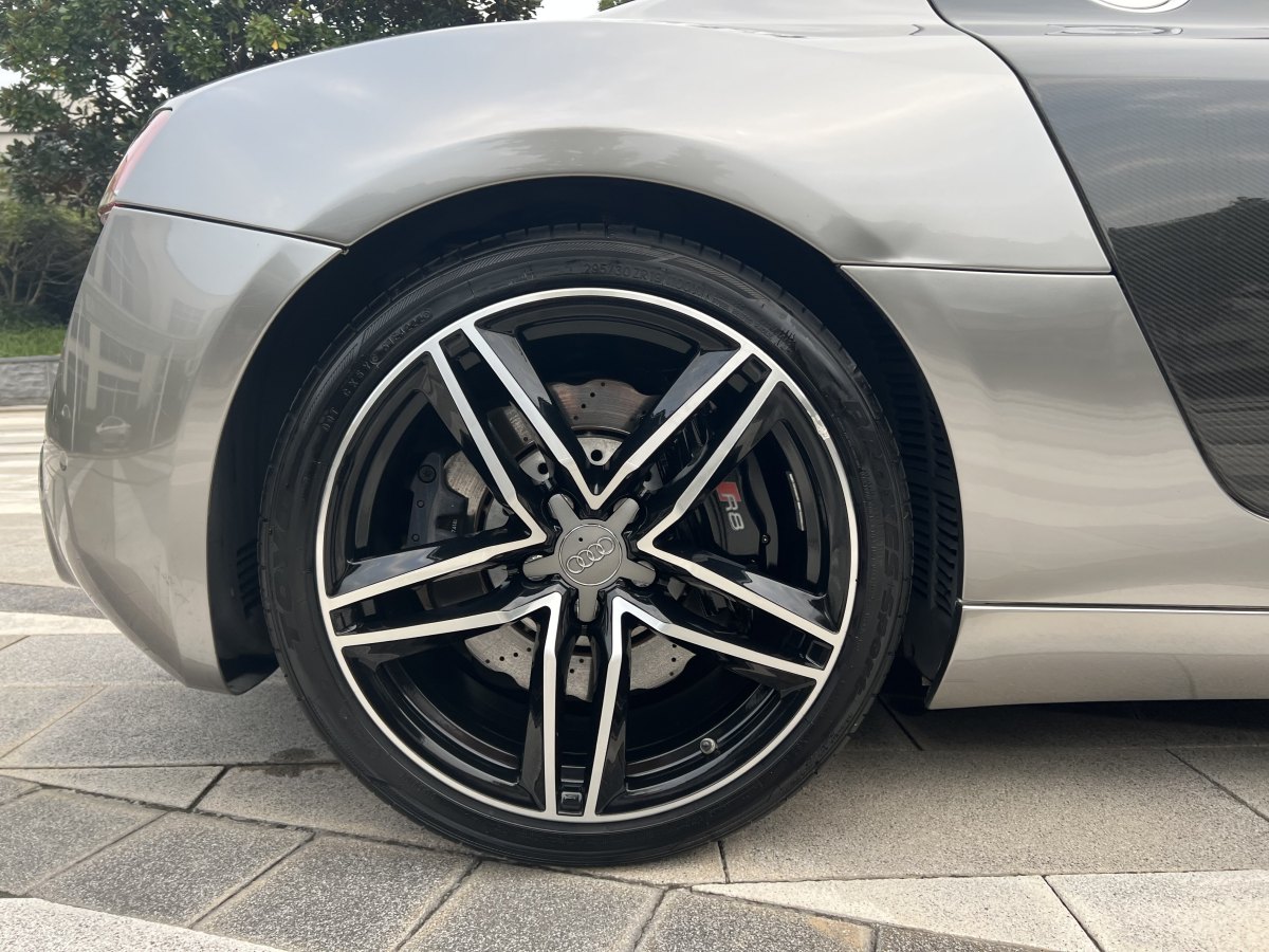 奧迪 奧迪R8  2014款 4.2 FSI quattro圖片