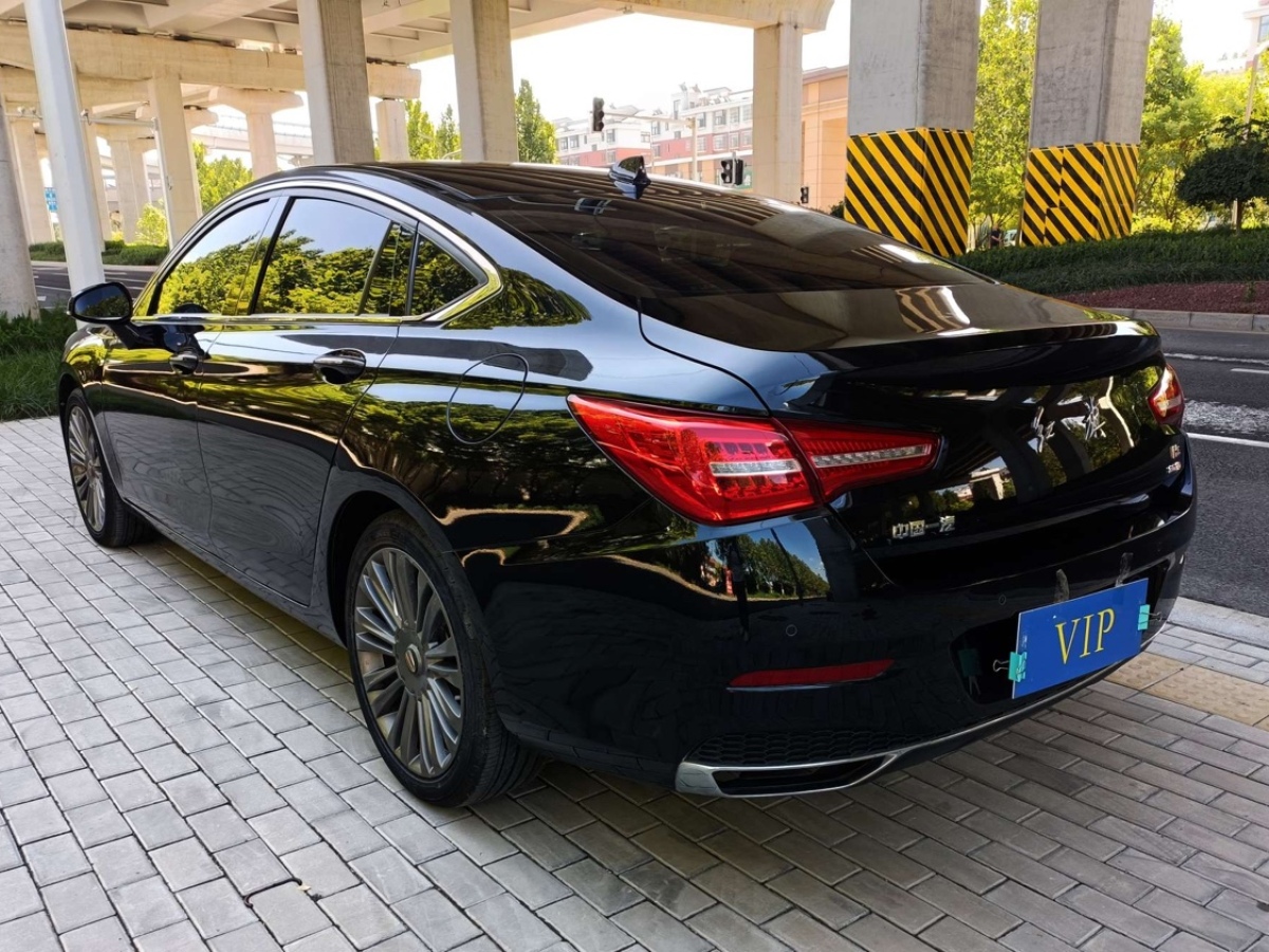 紅旗 H5  2020款 1.8T 自動(dòng)智聯(lián)旗領(lǐng)版圖片