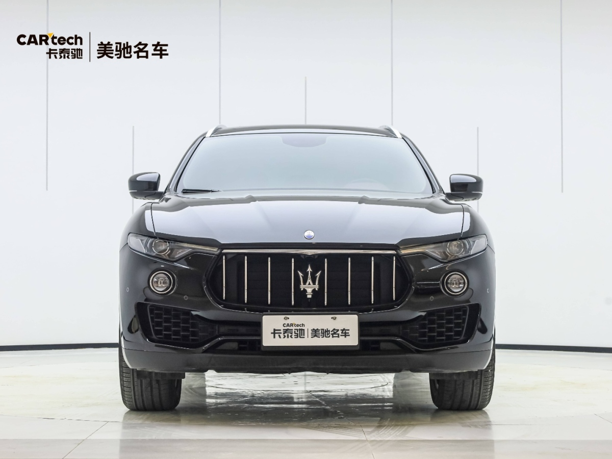 玛莎拉蒂 Levante  2019款  3.0T 350Hp 标准版图片