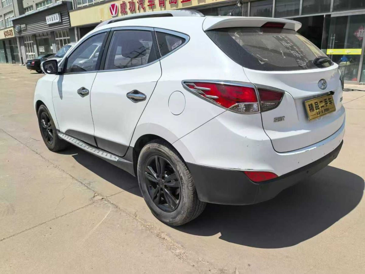 現(xiàn)代 ix35  2013款 2.0 GL 兩驅(qū)舒適型圖片
