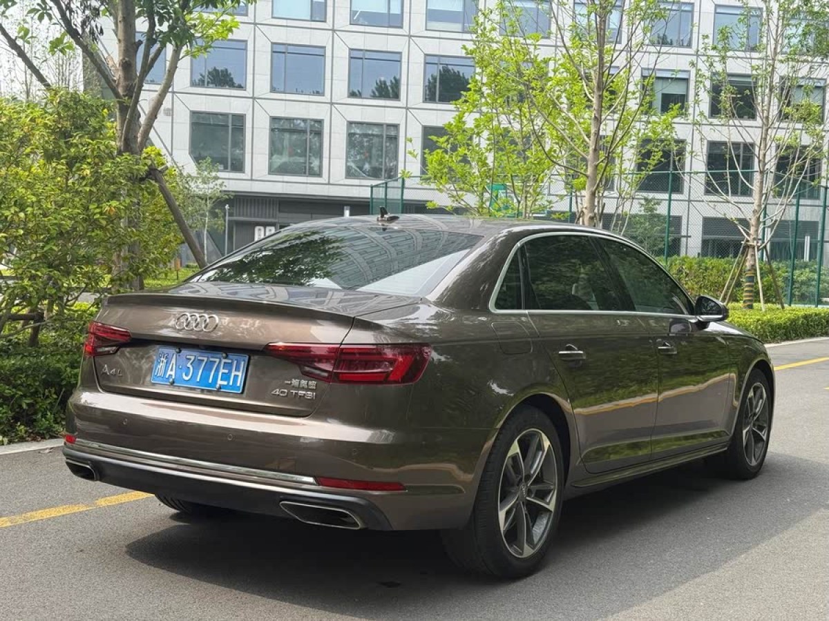 奧迪 奧迪A4L  2019款 40 TFSI 進取型 國VI圖片