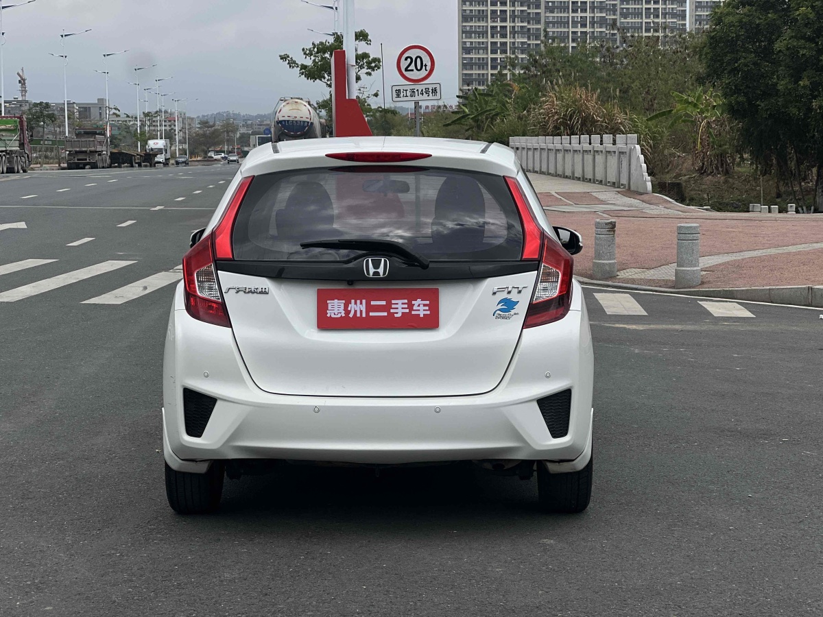 2015年11月本田 飛度  2014款 1.5L LX CVT舒適型