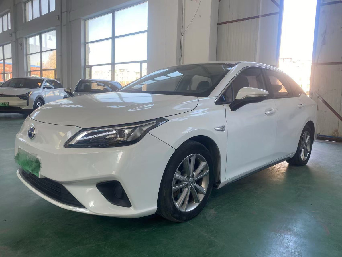 埃安 AION S  2020款 炫 580 出行標(biāo)準(zhǔn)版圖片