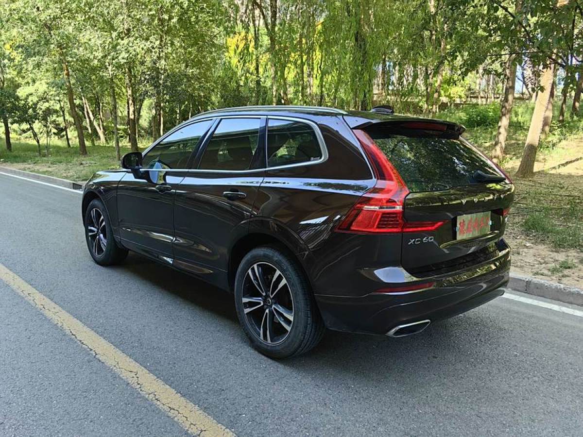 沃爾沃 XC60  2019款  T5 四驅(qū)智遠(yuǎn)版 國(guó)VI圖片