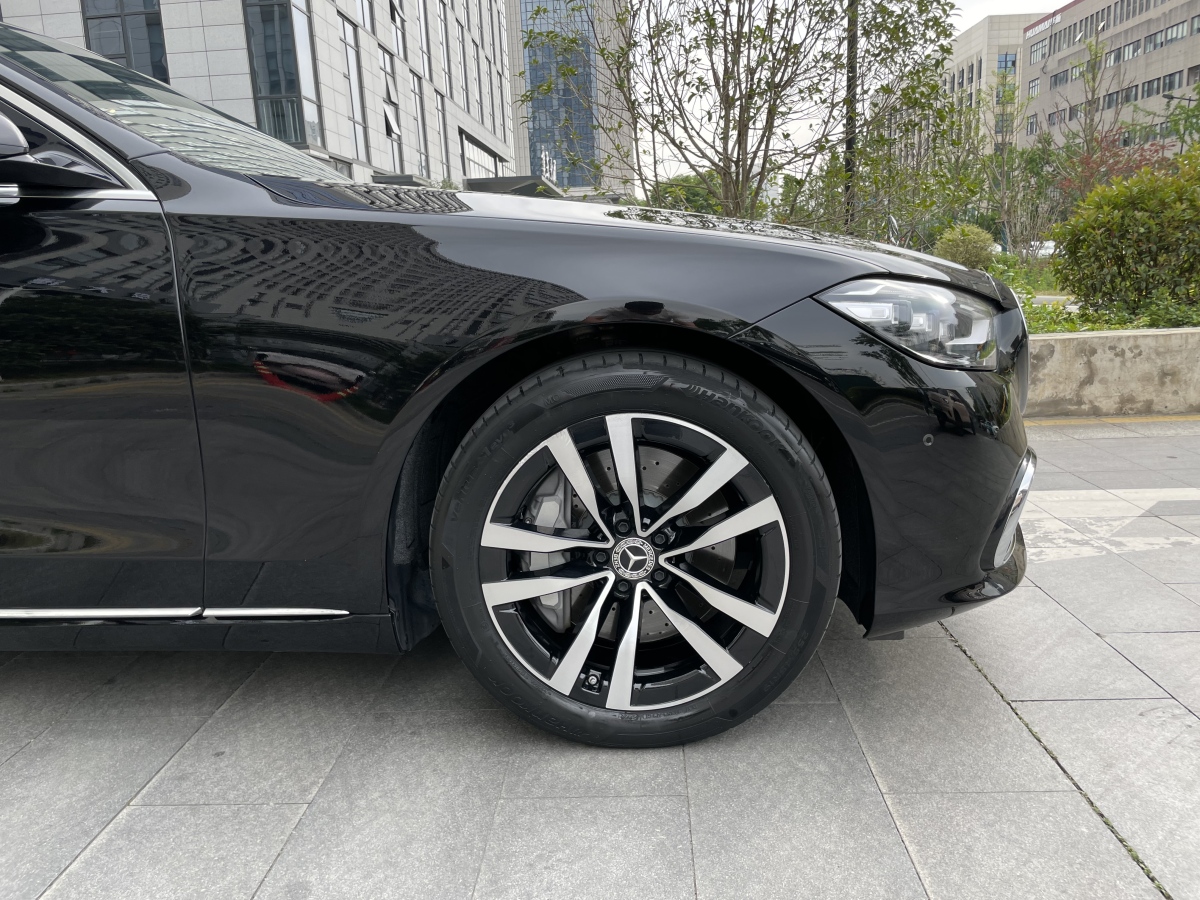 奔馳 奔馳S級(jí)  2023款 改款 S 400 L 豪華型圖片
