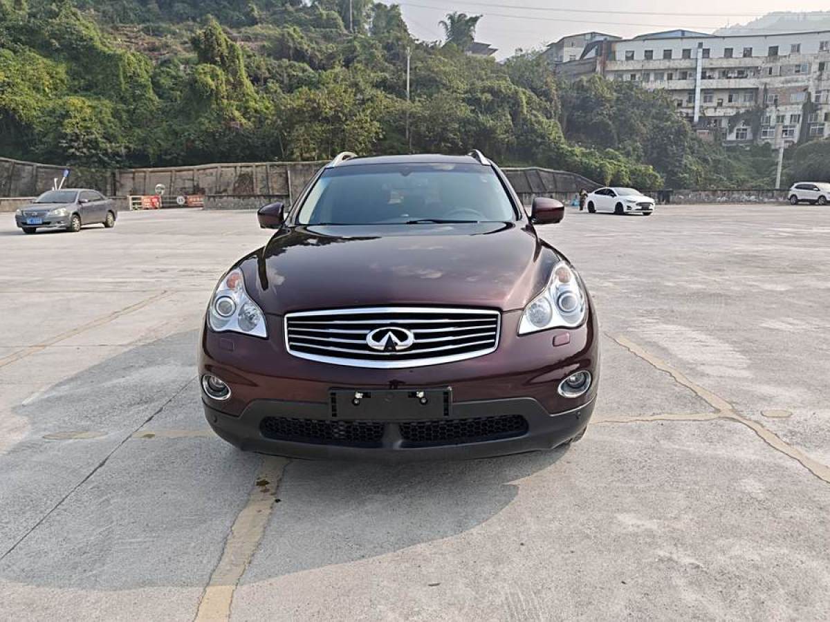 英菲尼迪 QX50  2013款 2.5L 四驅(qū)優(yōu)雅版圖片