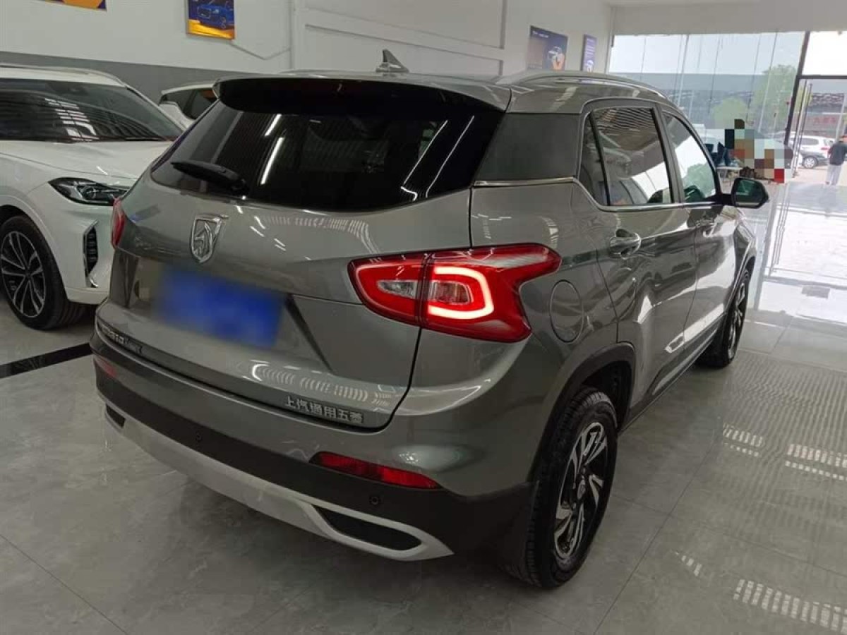寶駿 510  2017款 1.5L 自動(dòng)豪華型圖片