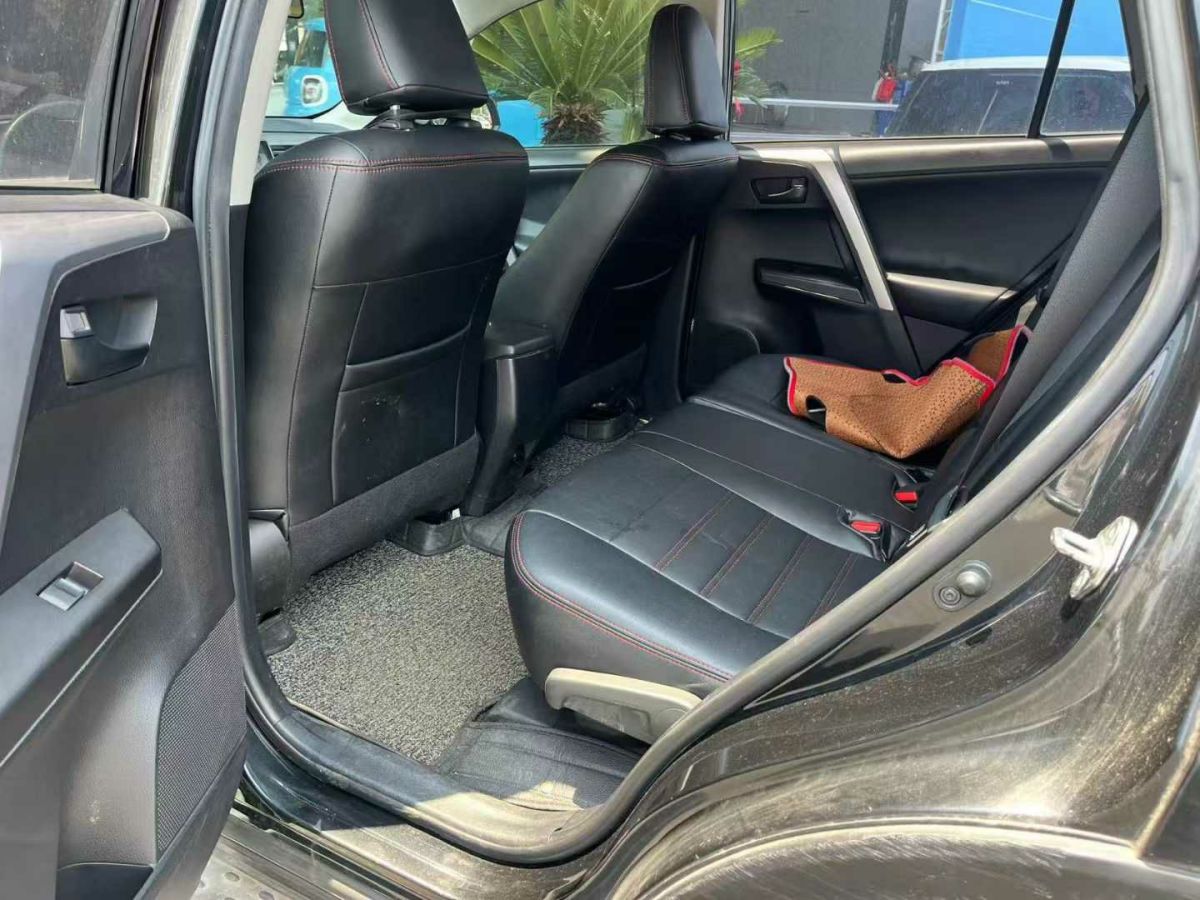 豐田 RAV4榮放 圖片