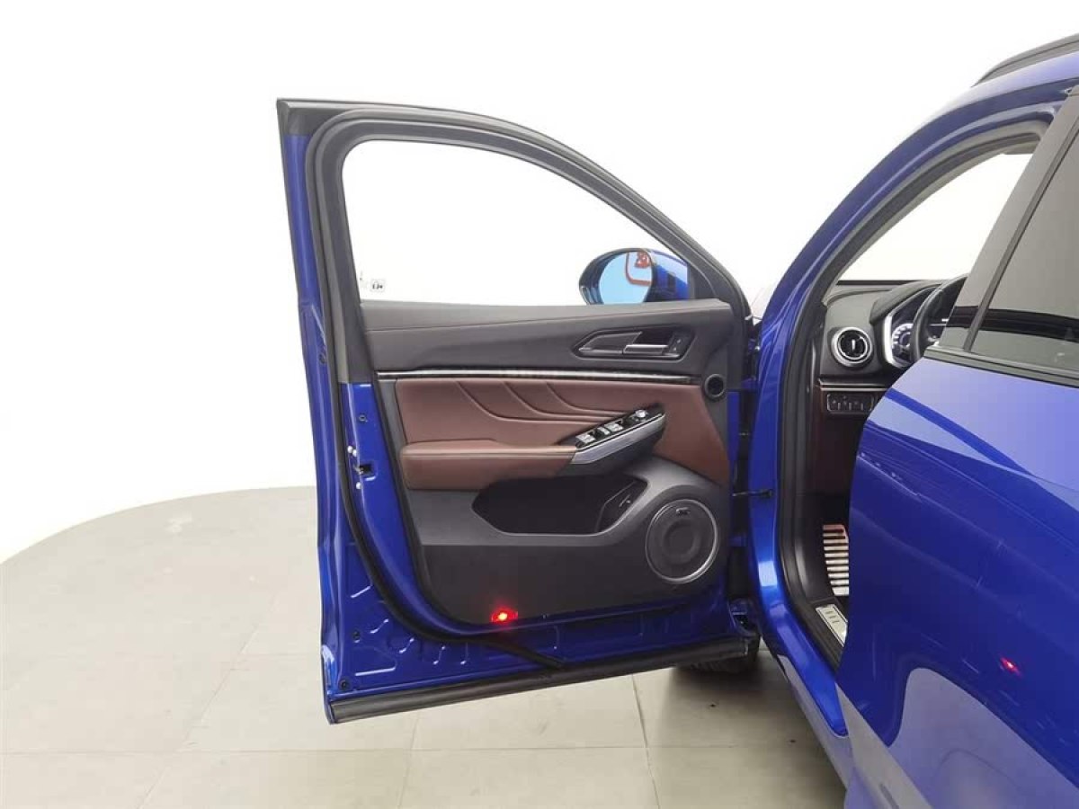 WEY VV5  2017款 2.0T 旗艦型圖片