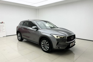 QX50 英菲尼迪 改款 2.0T 兩驅(qū)菁英版