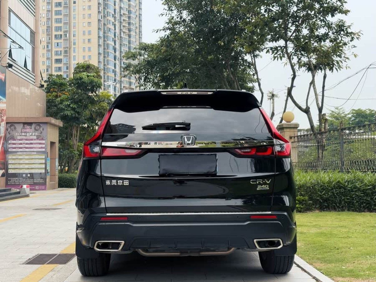 本田 CR-V  2024款 240TURBO 兩驅(qū)鋒尚版 5座圖片