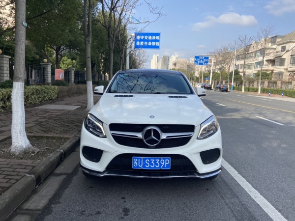 奔驰 奔驰GLE轿跑  2015款 GLE 320 4MATIC 轿跑SUV