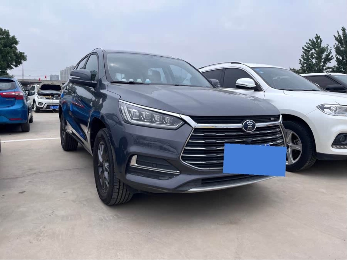 比亞迪 宋  2021款 經(jīng)典版 1.5T 自動豪華型圖片