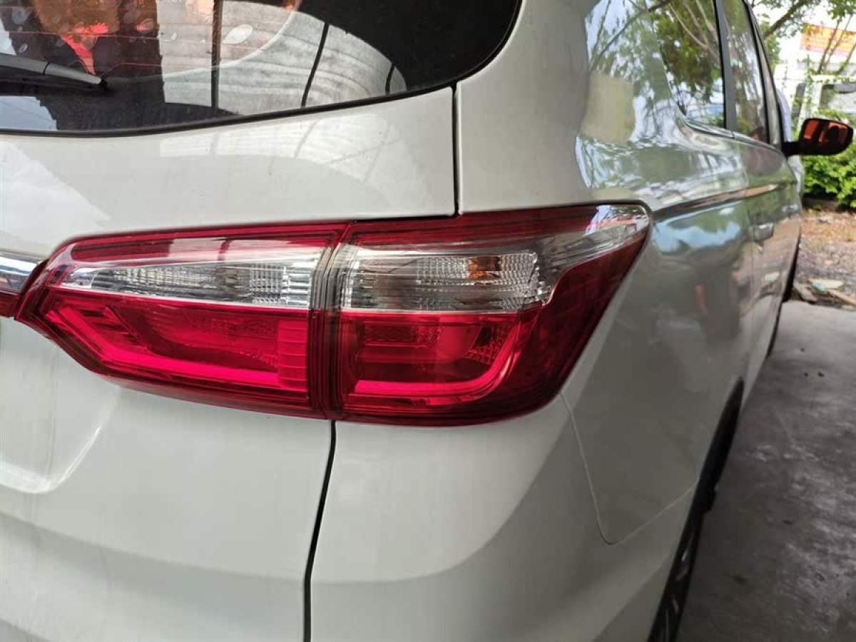 長安 凌軒  2017款 1.6L 手動精英型圖片