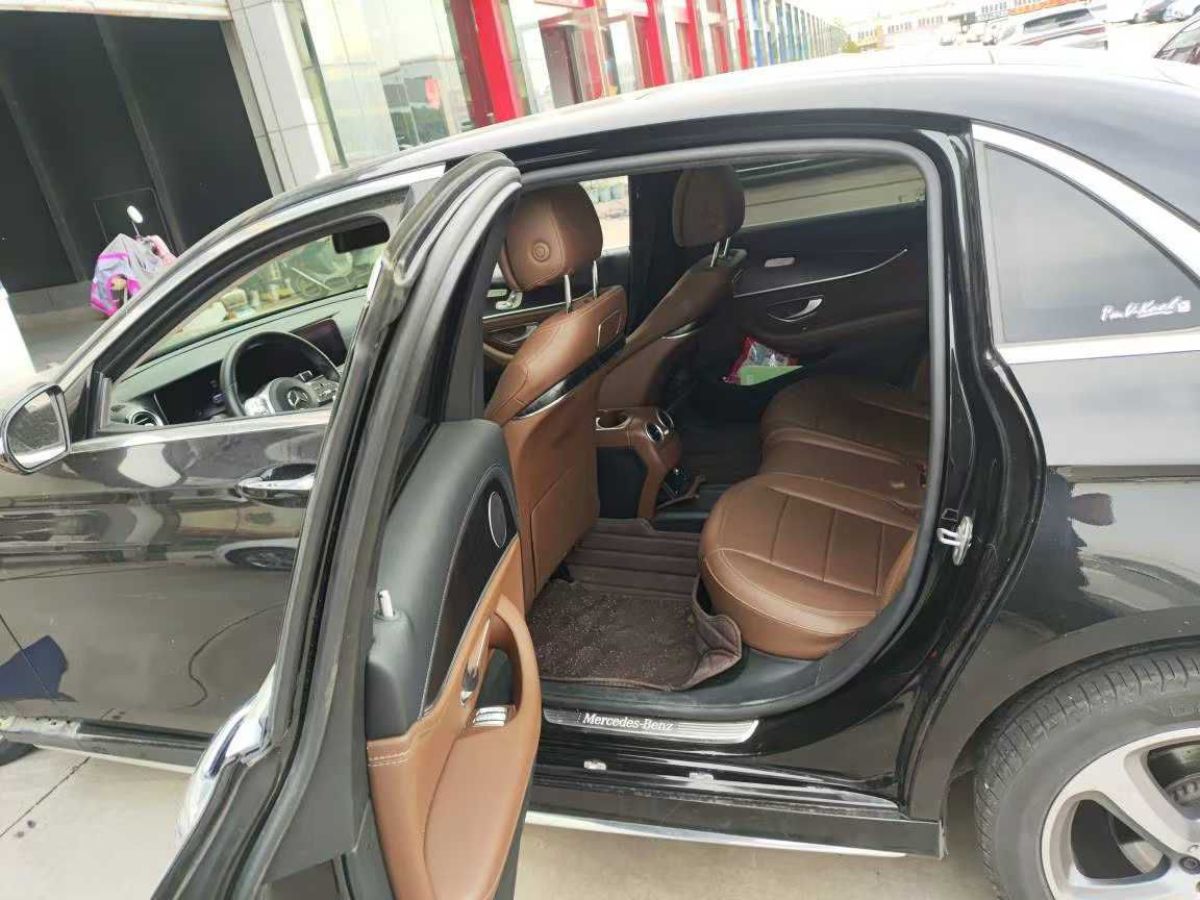 奔馳 奔馳E級  2019款 E 350 L 運(yùn)動型 4MATIC圖片