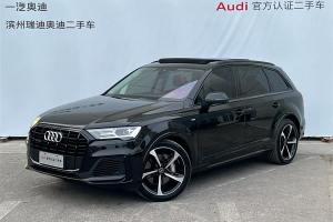 奥迪Q7 奥迪 55 TFSI quattro S line运动型