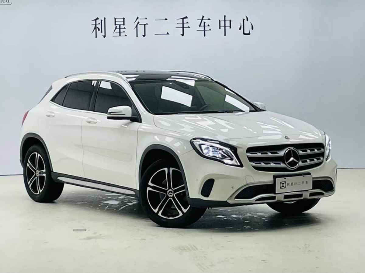 奔馳 奔馳GLA  2018款 GLA 200 時尚型圖片