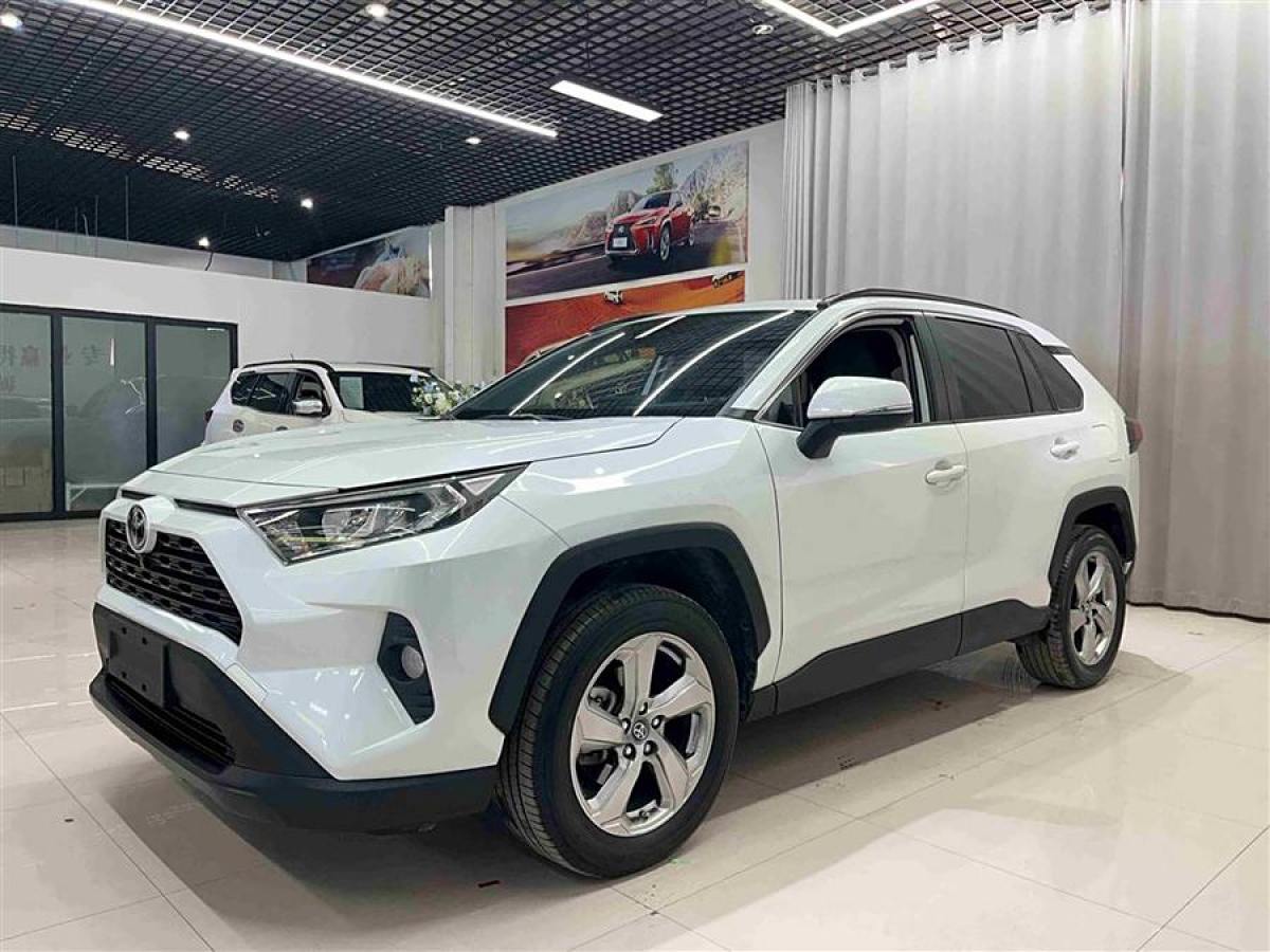 2022年4月豐田 RAV4榮放  2021款 2.0L CVT四驅(qū)風尚版