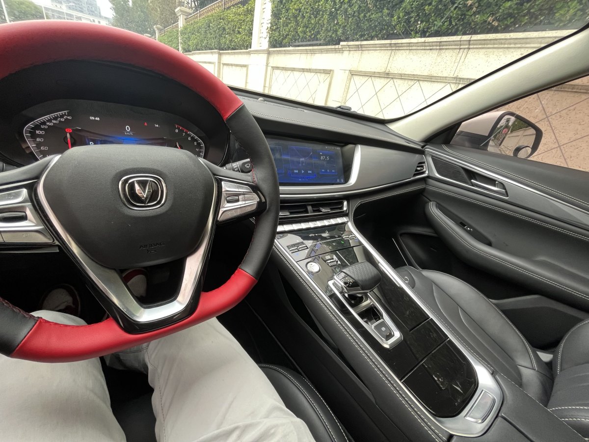 2020年2月長(zhǎng)安 CS85 COUPE  2019款  1.5T 動(dòng)版 國(guó)VI