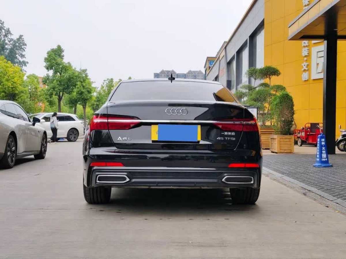 奧迪 奧迪A6L  2021款 45 TFSI 臻選致雅型圖片