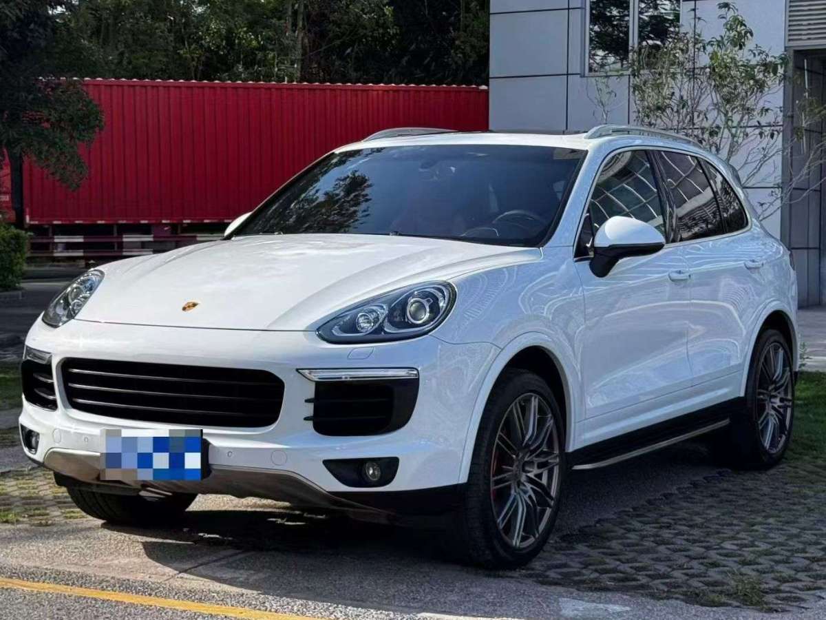 深圳二手保时捷 Cayenne 2016款8挡手自一体 5门5座SUV