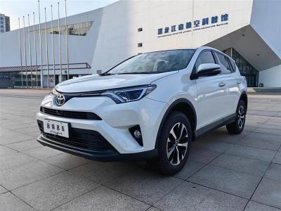 2017年4月 豐田 RAV4榮放 2.0L CVT兩驅(qū)風尚版圖片