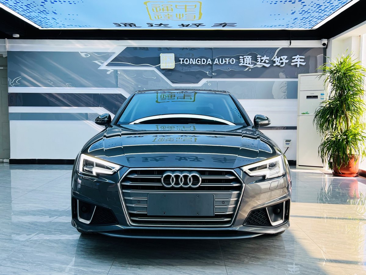 奧迪 奧迪A4L  2019款 40 TFSI 時(shí)尚型 國(guó)VI圖片