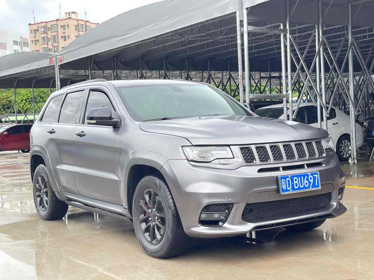 Jeep 大切諾基  2014款 3.6L 精英導(dǎo)航版圖片