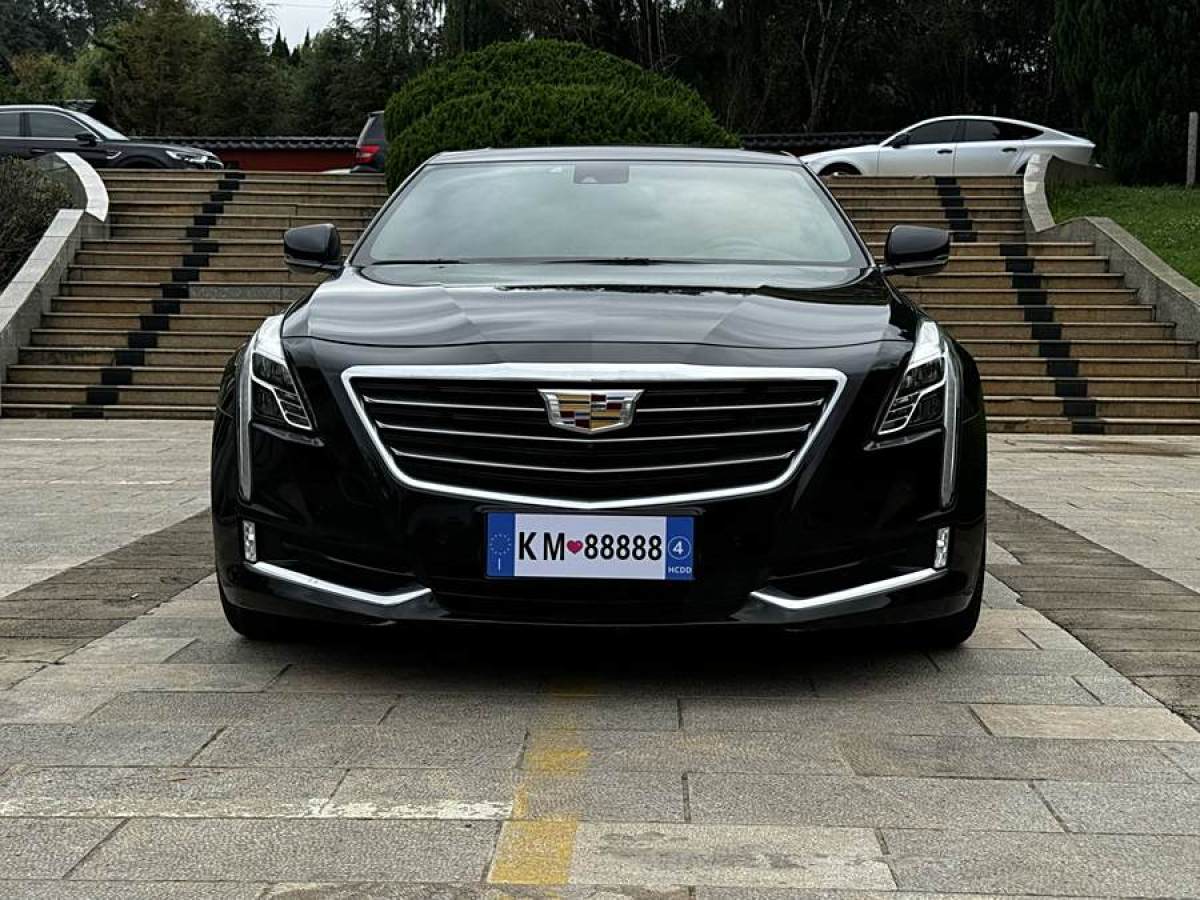 凱迪拉克 CT6  2017款 28T 領(lǐng)先型圖片