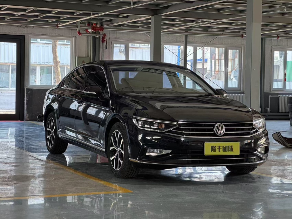 大眾 邁騰  2020款 330TSI DSG 領(lǐng)先型圖片