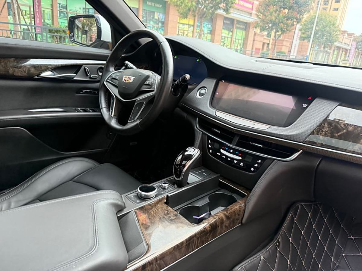 凱迪拉克 CT6  2023款 28T 豪華型圖片