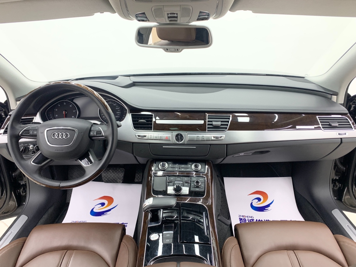 奧迪 奧迪A8  2014款 A8L 60 TFSI quattro豪華型圖片