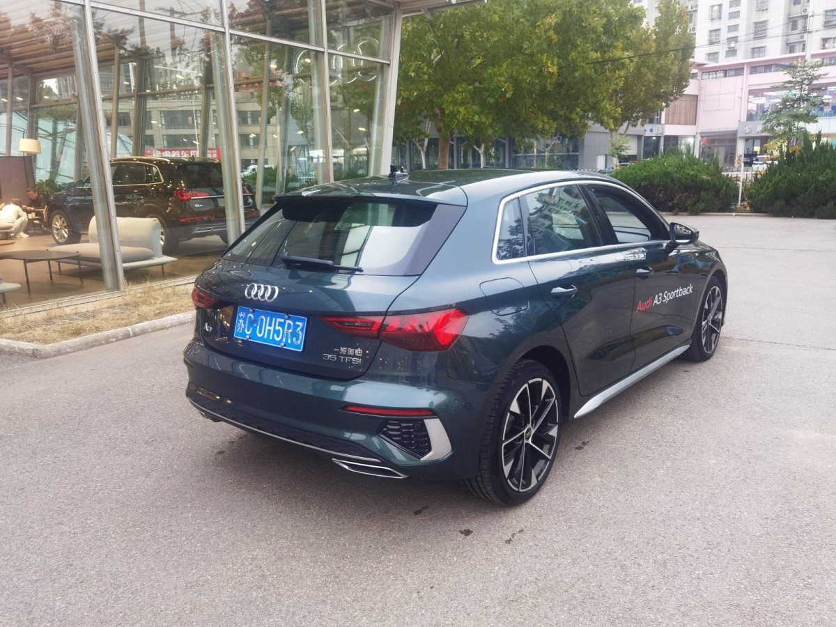 奧迪 奧迪A3  2023款 Sportback 35 TFSI 時尚運動型圖片