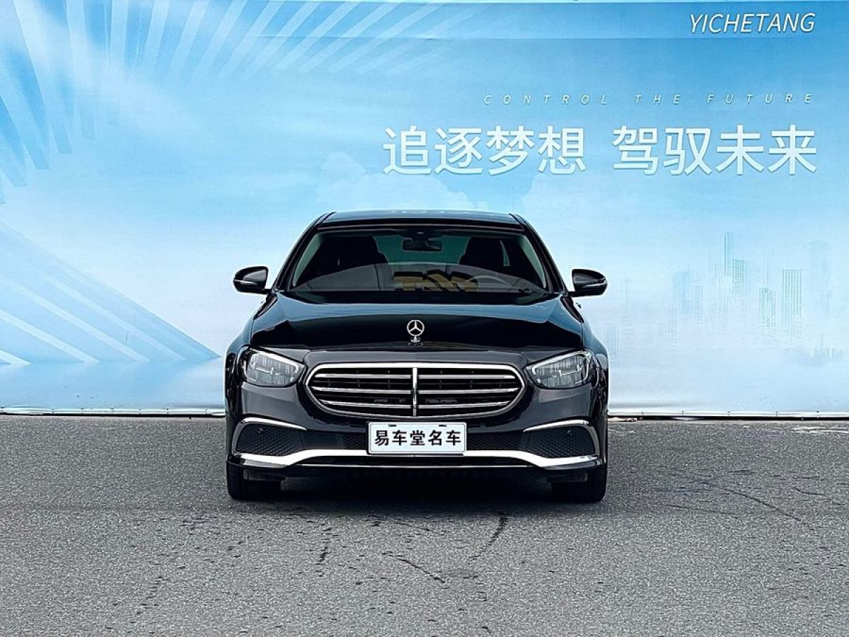 奔驰 奔驰E级  2022款 改款 E 260 L图片