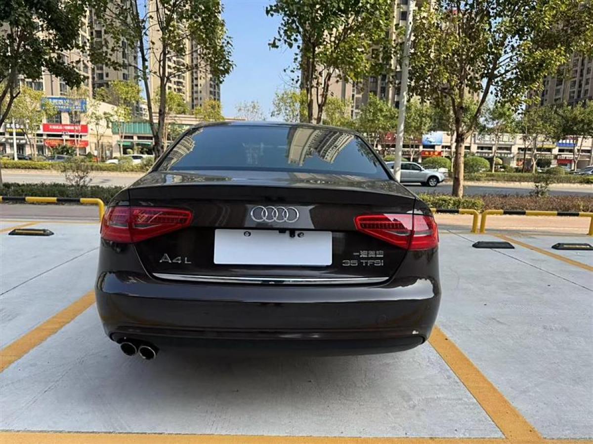 奧迪 奧迪A4L  2013款 35 TFSI 自動(dòng)標(biāo)準(zhǔn)型圖片