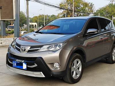 2014年10月 豐田 RAV4榮放 2.5L 自動四驅(qū)精英版圖片