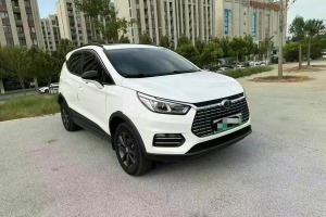 元新能源 比亞迪 EV360 智聯(lián)炫酷型