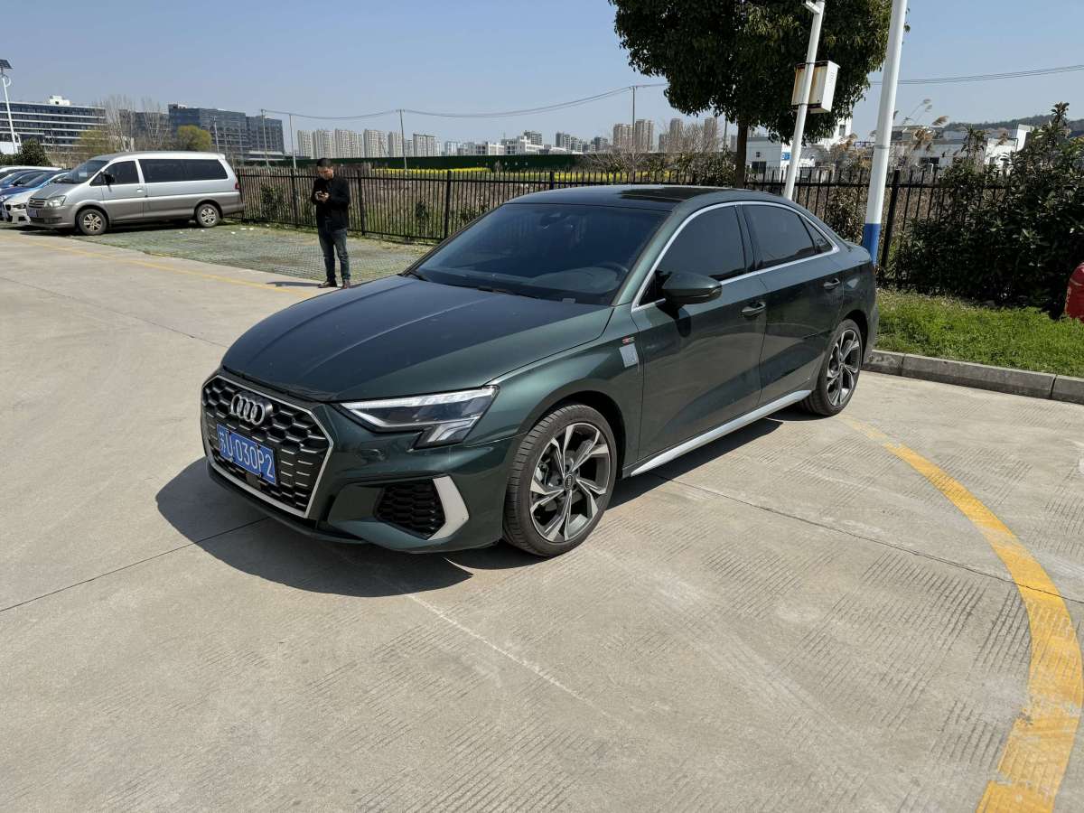 2023年6月奧迪 奧迪A3  2022款 A3L Limousine 35 TFSI 時(shí)尚運(yùn)動(dòng)型