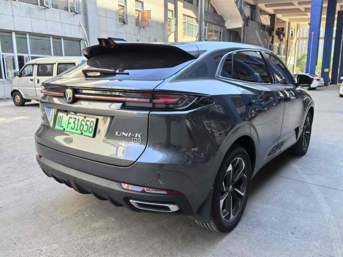 長(zhǎng)安 長(zhǎng)安UNI-K新能源  2023款 智電iDD 1.5T 135km智趣型圖片