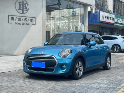 MINI MINI 1.2T ONE 五門版圖片