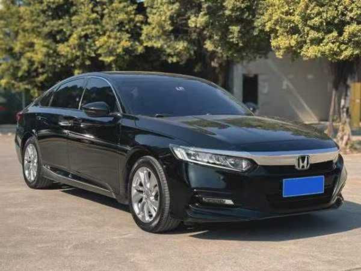 英菲尼迪 Q50L  2016款 2.0T 悅享版圖片