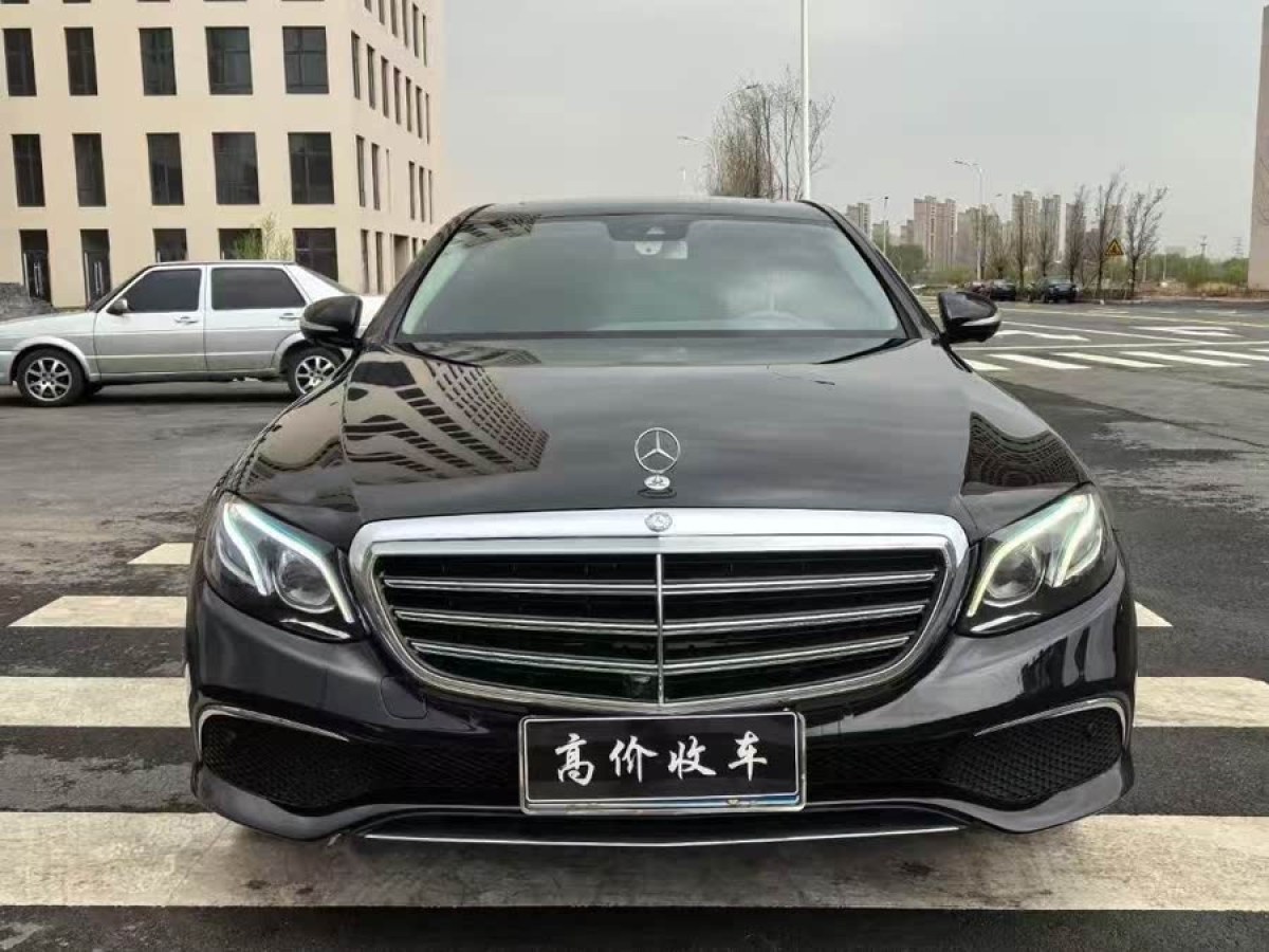 奔馳 奔馳E級(jí)  2022款 改款 E 300 L 時(shí)尚型圖片