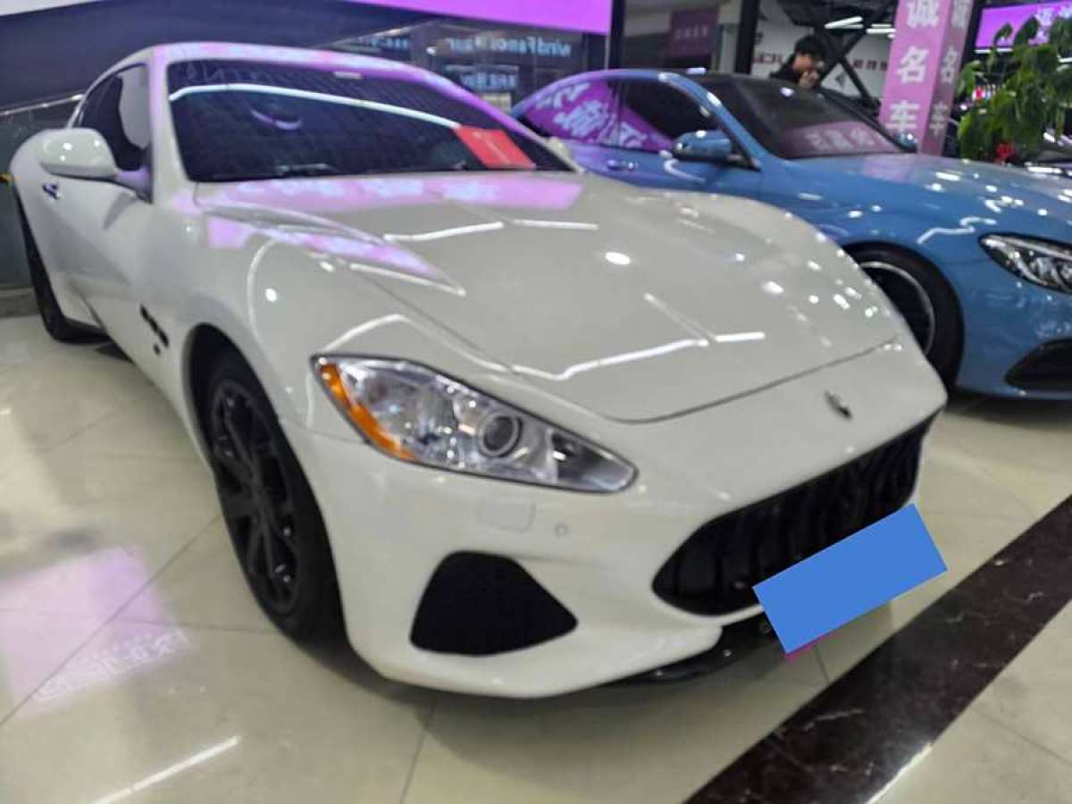 瑪莎拉蒂 GranTurismo  2007款 4.2L 標(biāo)準(zhǔn)版圖片